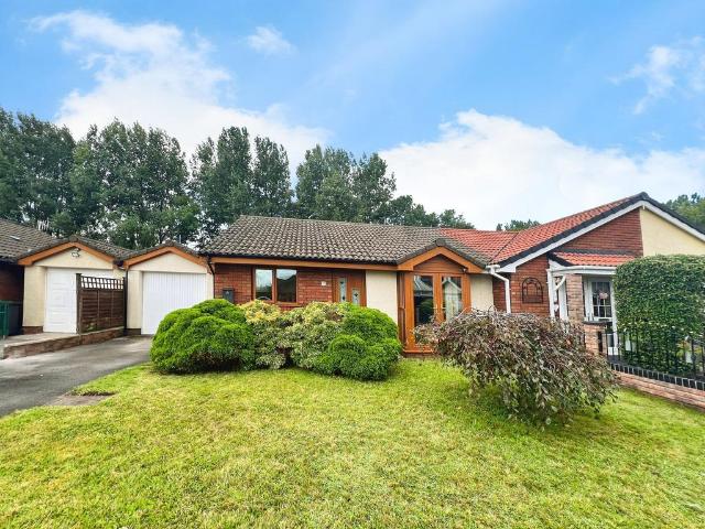Bungalow for sale in Baglan Moors, Baglan