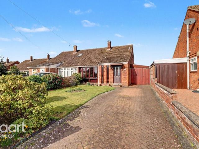 Bungalow for sale in Mile Cross, East Bank