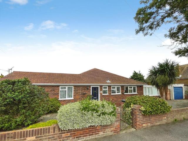 Bungalow for sale in Birchington, Thanet