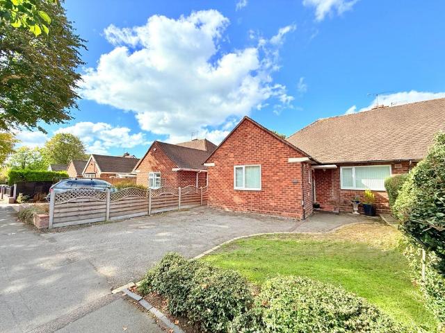 Bungalow for sale in Shirley, West Midlands