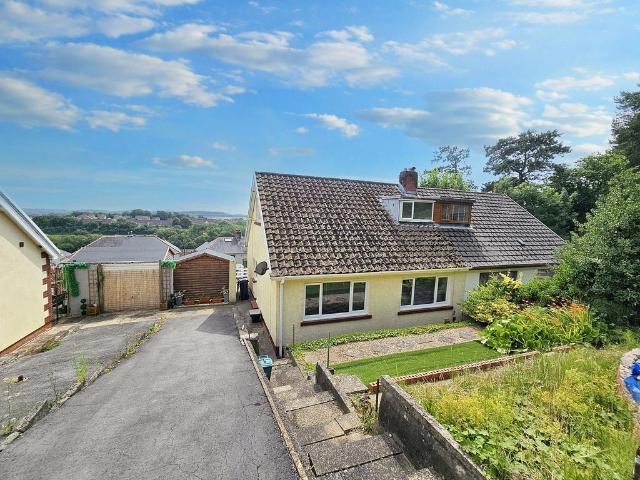 Bungalow for sale in Coedffranc, Skewen