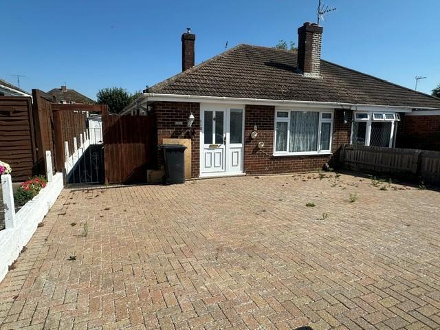 Bungalow for sale in Thatcham, West Berkshire