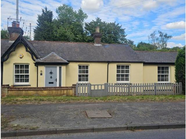 Bungalow for sale in Radlett, Hertfordshire