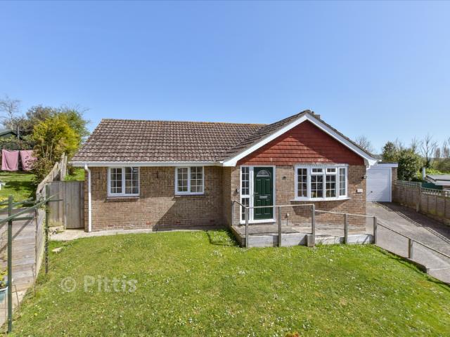 Bungalow for sale in Freshwater, Isle Of Wight