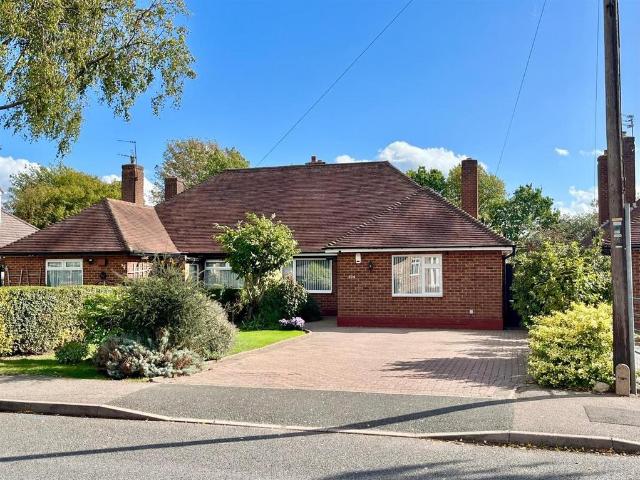 Bungalow for sale in Walmley Ash, Birmingham