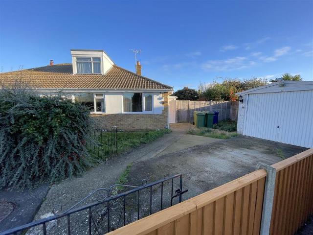 Bungalow for sale in Pamington, Gloucestershire
