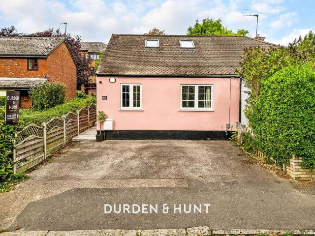 Bungalow for sale in Buckhurst Hill, Epping Forest