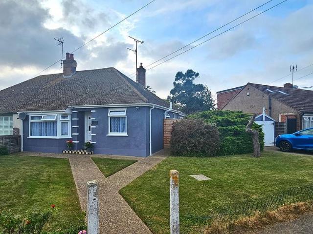 Bungalow for sale in Greenhill, The Bridge