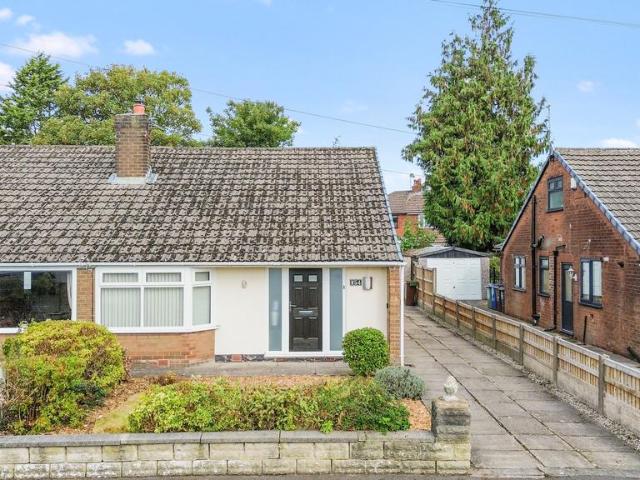 Bungalow for sale in Marsland Green, Wigan