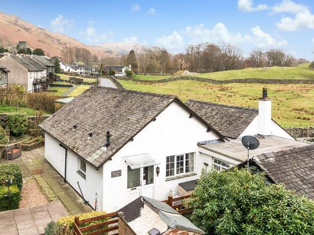 Bungalow for sale in Lakes