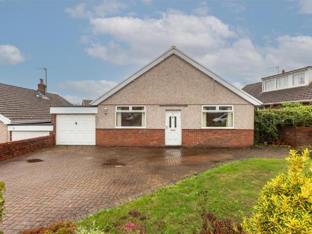 Bungalow for sale in Nangreaves, Wales