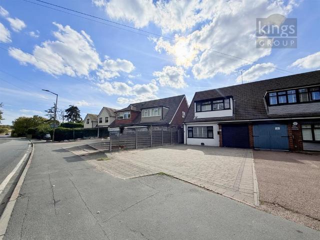 Bungalow for sale in Epping, Essex