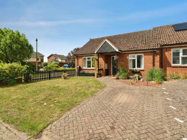 Bungalow for sale in East Tuddenham, Norfolk