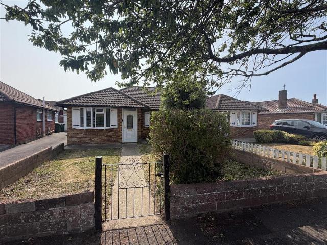 Bungalow for sale in Fareham, Hampshire