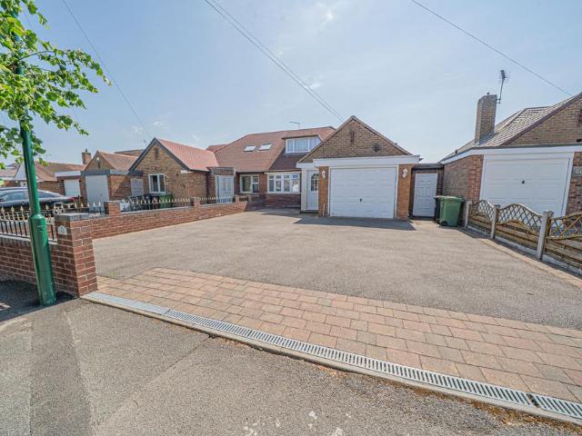 Bungalow for sale in Ulverley Green, West Midlands