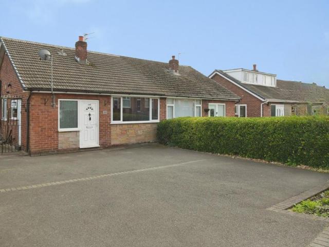 Bungalow for sale in Lee Bank, Greater Manchester