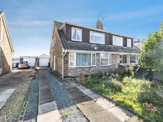 Bungalow for sale in Carlton