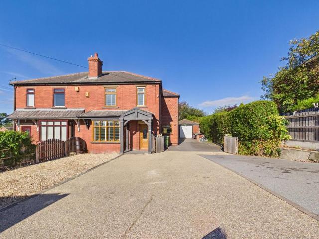 Bungalow for sale in North Elmsall, Wakefield
