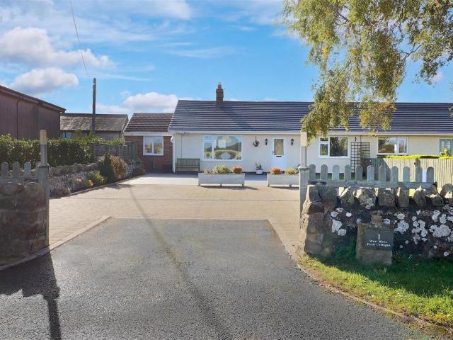Bungalow for sale in West Moor, Thirston