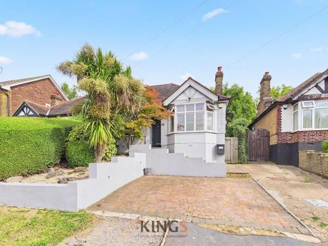 Bungalow for sale in Potters Bar, Hertfordshire