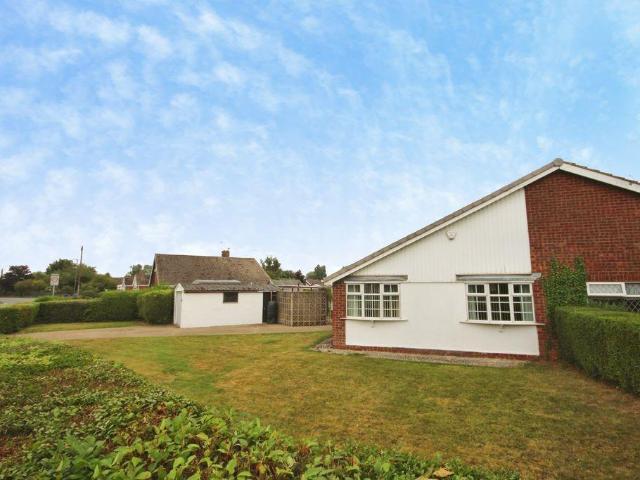 Bungalow for sale in Immingham, North East Lincolnshire