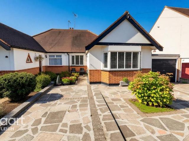 Bungalow for sale in Leigh on Sea, Southend-on-Sea