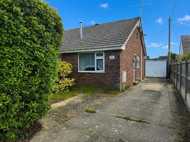 Bungalow for sale in Wool, East Burton
