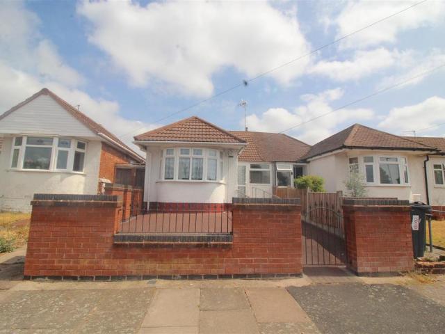 Bungalow for sale in Garretts Green, Birmingham