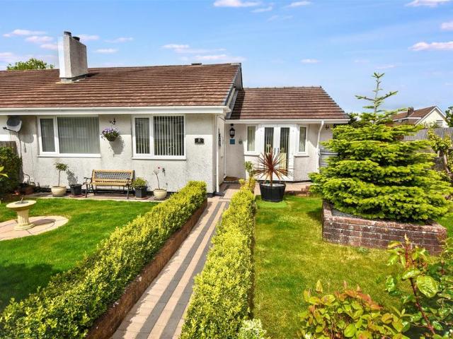 Bungalow for sale in Illogan, Cornwall