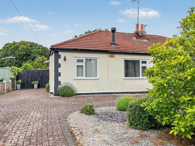Bungalow for sale in Brown Edge, Roby Mill