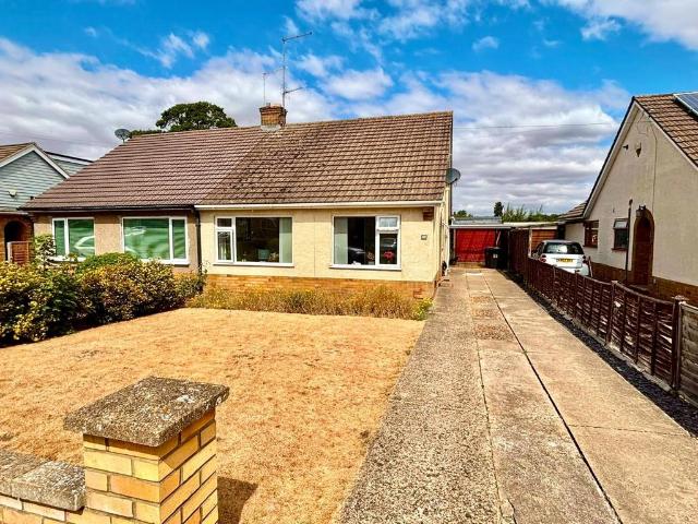 Bungalow for sale in Brackmills, Hardingstone