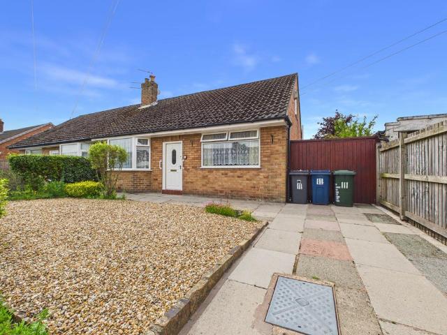 Bungalow for sale in Roby Mill, Lancashire