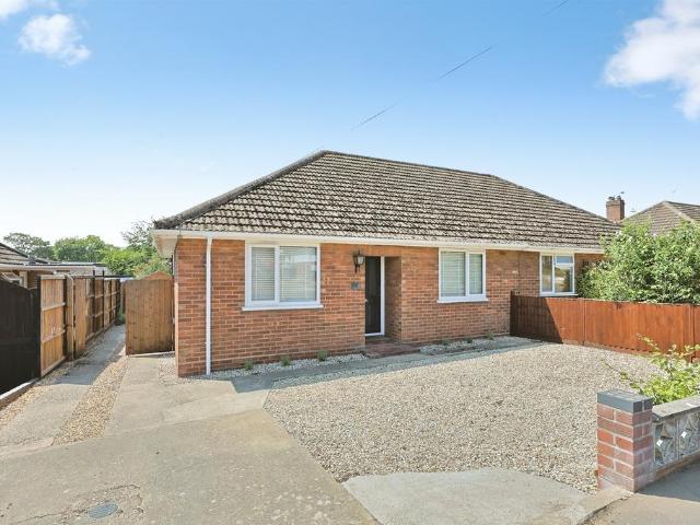 Bungalow for sale in Crostwick, Norfolk