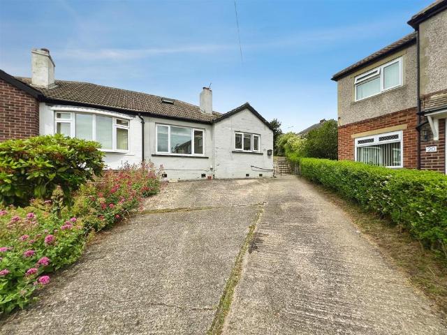 Bungalow for sale in West Yorkshire