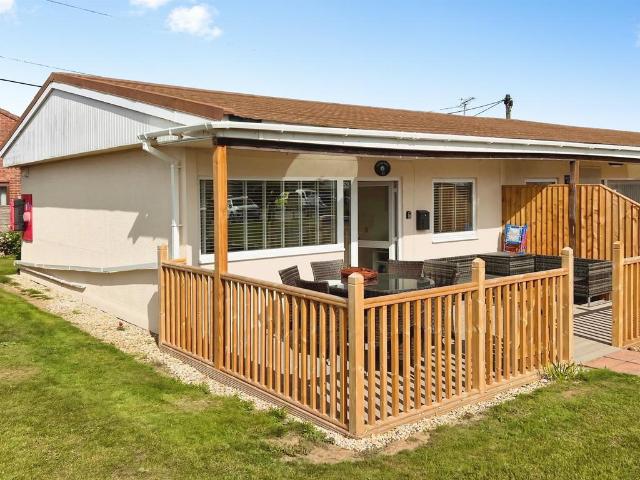 Bungalow for sale in Bacton, Comers