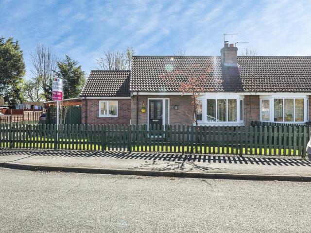 Bungalow for sale in Camblesforth