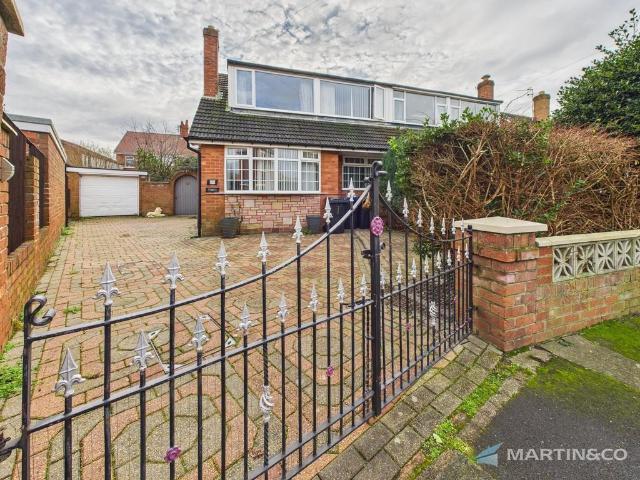 Bungalow for sale in Hawes Side, Blackpool