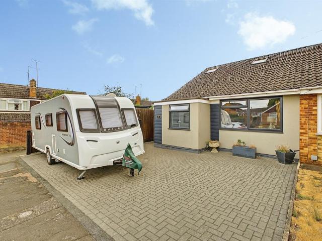 Bungalow for sale in Spring Park, Kingsthorpe