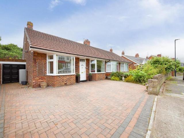 Bungalow for sale in Forest Hall, North Tyneside