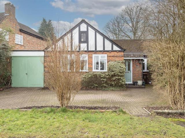 Bungalow for sale in Roundwood, Five Acres