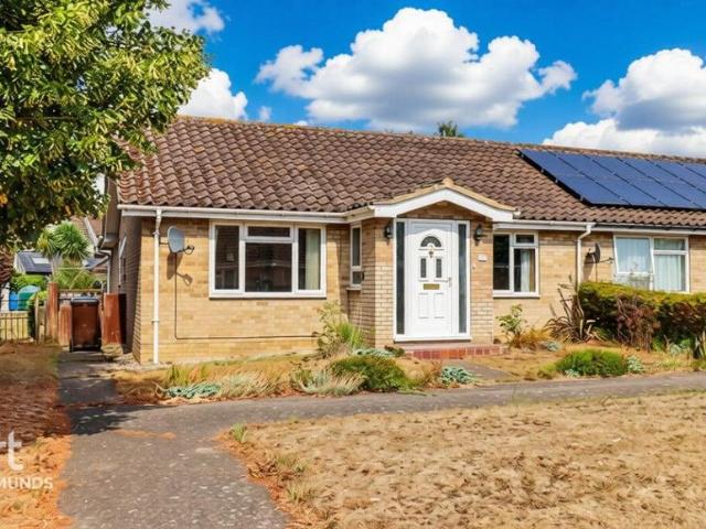 Bungalow for sale in Chedburgh, Suffolk