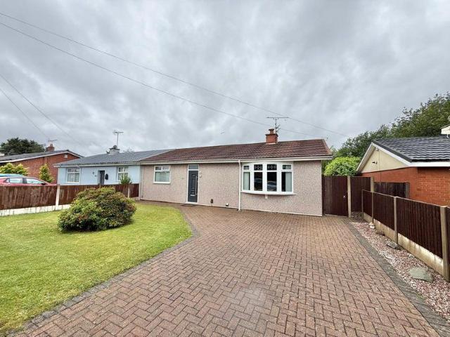 Bungalow for sale in Rossmore, Cheshire