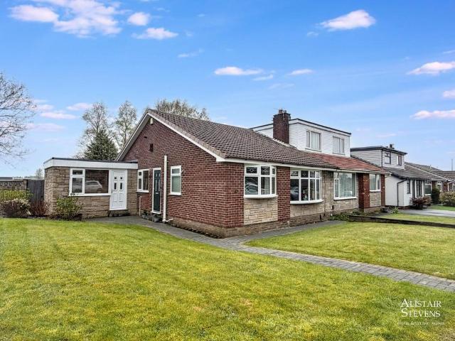 Bungalow for sale in Thornham, Pendock
