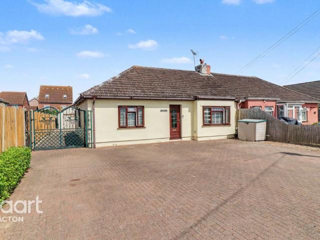 Bungalow for sale in Dale Hill, Essex