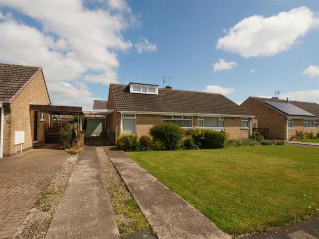 Bungalow for sale in Woodthorpe, High Field