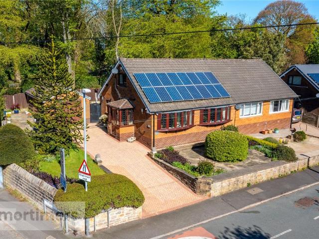 Bungalow for sale in Stanhill, Backburn