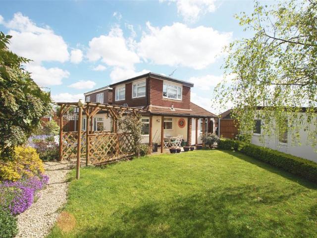 Bungalow for sale in Great Burstead, Isle Of Man