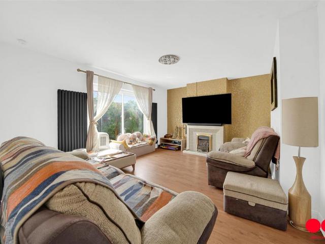 Bungalow for sale in London Borough of Havering, Greater London