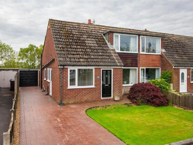 Bungalow for sale in Longton, Firbank