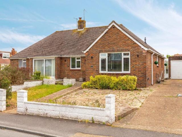 Bungalow for sale in Fishersgate, West Sussex